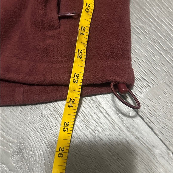 Columbia Women's Maroon polar fleece Jacket size small - Picture 6 of 7